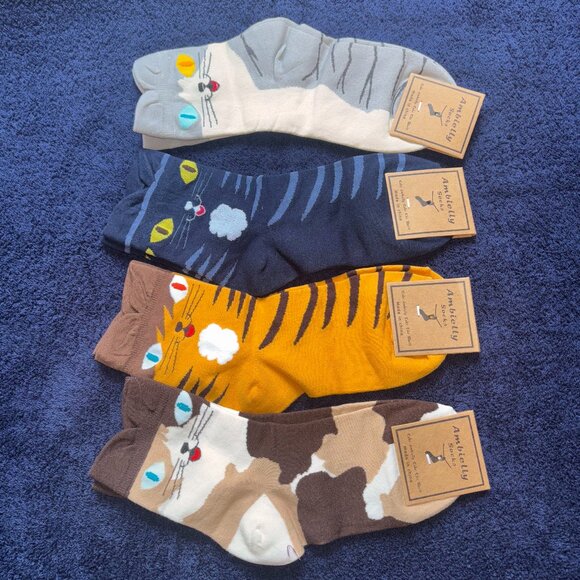 Women’s Casual Cotton Socks - Colorful Cute Cat Design - Picture 2 of 4